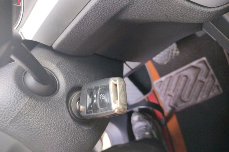 大众 2018款 途安L 280TSI DSG风尚版 7座 国VI中控内饰11