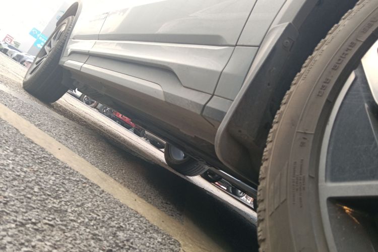 领克01 EM-P 2023款 1.5TD EM-P 晨曦版局部细节9001