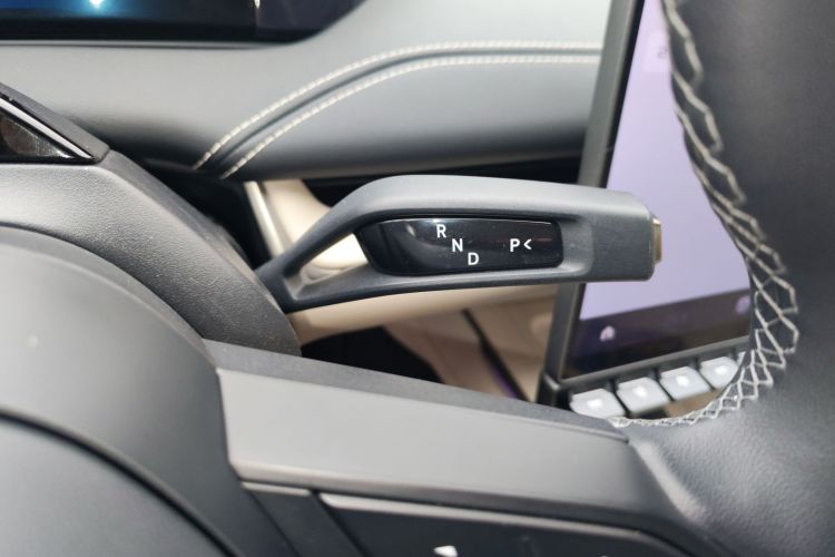 小米汽车 小米SU7 2024款 后驱超长续航高阶智驾Pro版中控内饰18