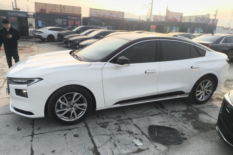 福特 蒙迪欧 2022款 改款 EcoBoost 245 豪华型车身外观4