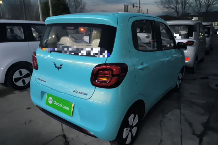 五菱汽车 宏光MINIEV 2025款 四门版 进阶款车身外观6005