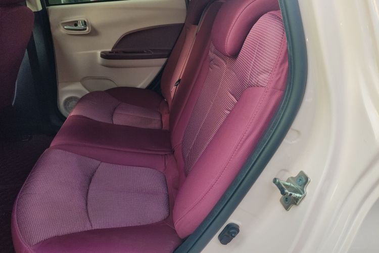 长安欧尚 奔奔E-Star 2021款 国民版 多彩款 磷酸铁锂（31.86kWh）中控内饰21