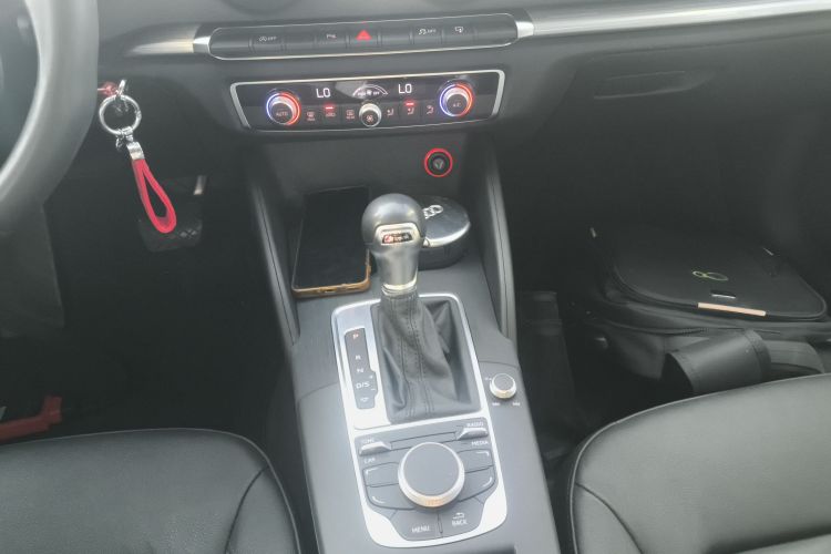 奥迪A3 2015款 Sportback 35 TFSI 百万纪念舒享型局部细节18