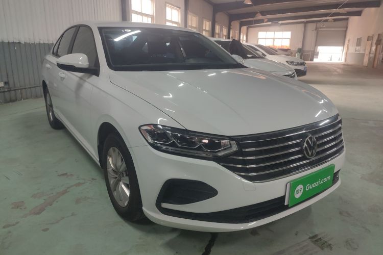 大众 朗逸 2023款 改款 1.5L 自动得逸版车身外观3