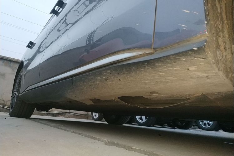 比亚迪 汉 2021款 EV 标准续航版豪华型局部细节9001