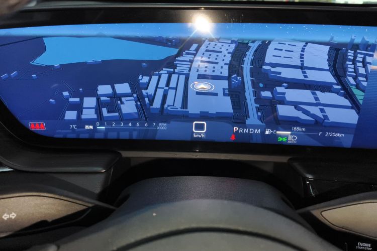 别克 君越 2023款 28T 越尊版中控内饰14