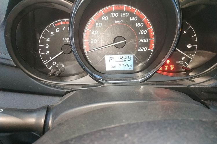 丰田 威驰 2021款 1.5L CVT创行版中控内饰15