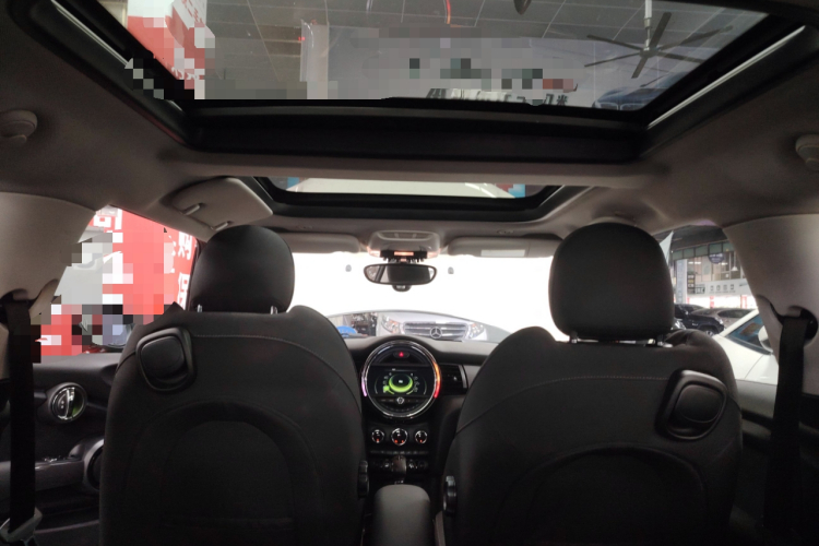 MINI 2016款 1.5T COOPER 先锋派局部细节22