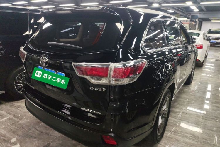 丰田 汉兰达 2017款 2.0T 四驱豪华版 7座车身外观7