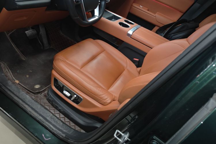 理想汽车 理想L9 2022款 Max中控内饰19