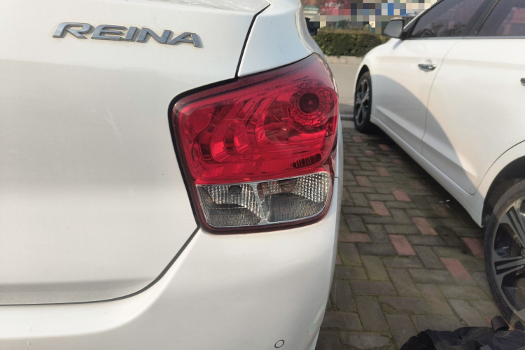 现代 瑞纳 2017款 1.4L 自动跃享版 国V车身外观9