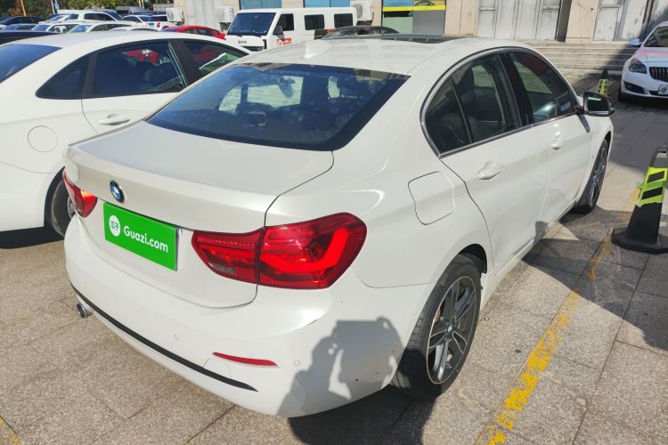 宝马1系 2017款 118i 运动型车身外观6005