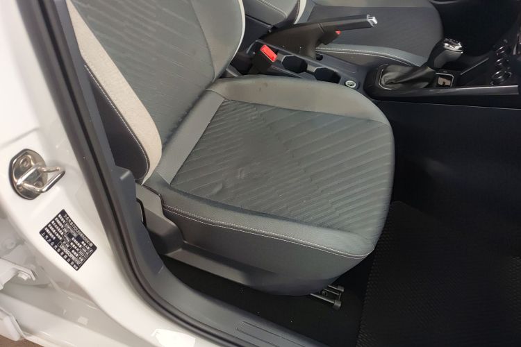 大众 朗逸 2023款 新锐 1.5L 自动新逸版局部细节41