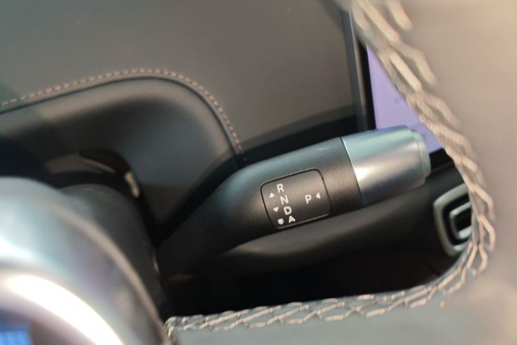 理想汽车 理想L6 2025款 Pro 智能焕新版局部细节18