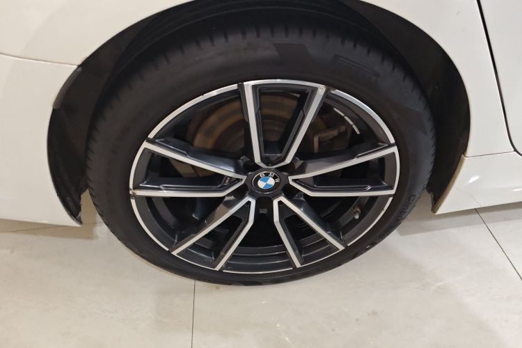 宝马3系 2022款 325Li M运动套装车身外观6008