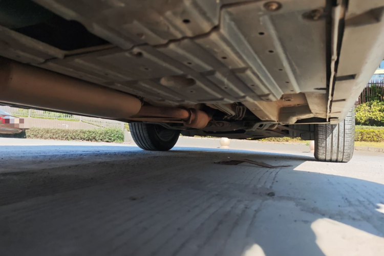 广汽传祺 传祺GS8 2017款 320T 两驱豪华智联版（七座）局部细节9002