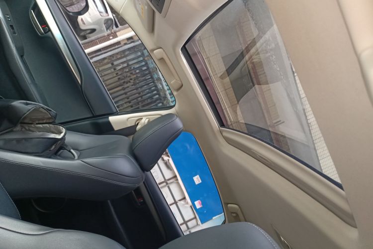 雷克萨斯NX 2015款 200 全驱 锋尚版中控内饰22