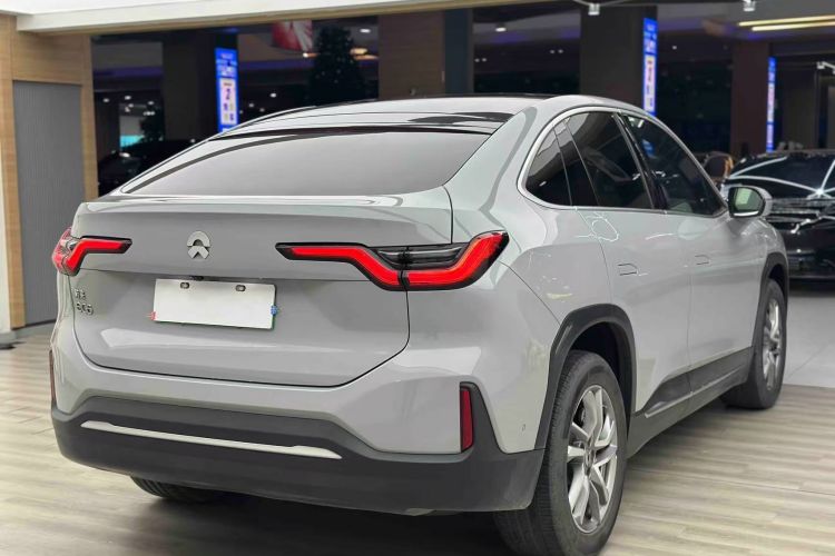 蔚来EC6 2020款 430KM 运动版车身外观7