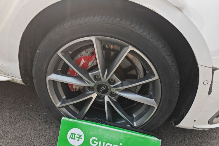 奥迪A4L 2020款 40 TFSI 豪华动感型车身外观6007