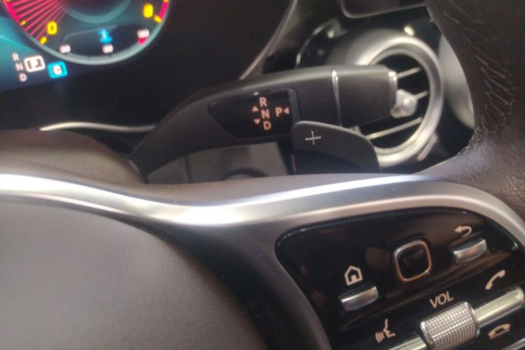 奔驰GLC 2022款 改款三 GLC 260 L 4MATIC 动感型中控内饰18