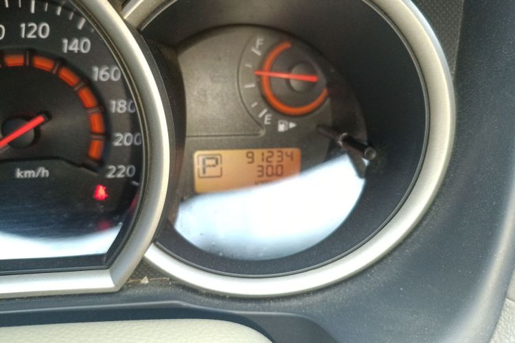 日产 轩逸 2018款 经典 1.6XE CVT舒适版中控内饰15