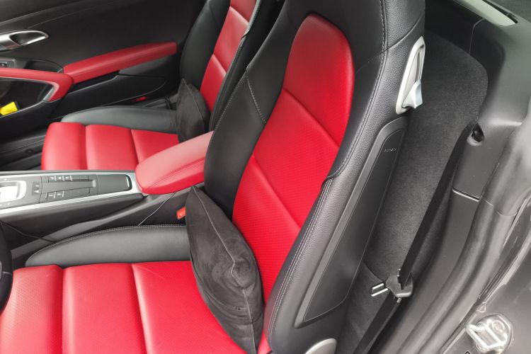 保时捷718 2020款 Cayman 2.0T中控内饰21