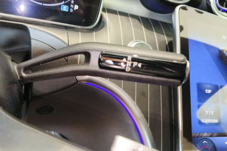 奔驰C级 2023款 改款 C 260 L 运动版中控内饰18