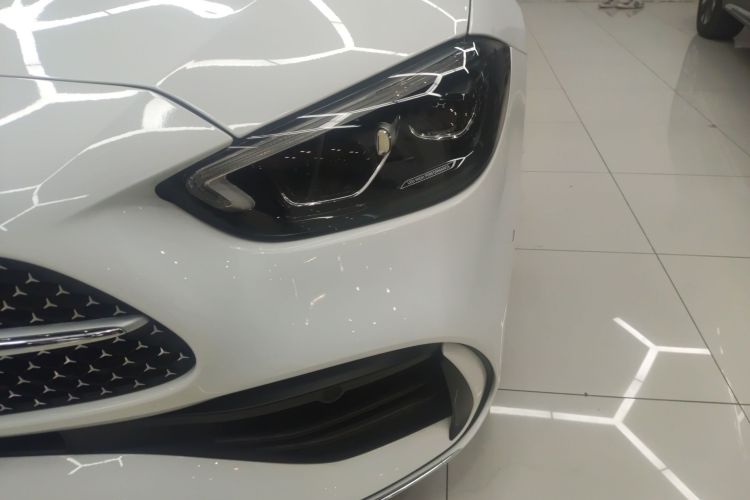 奔驰C级 2023款 C 200 L 运动版局部细节36