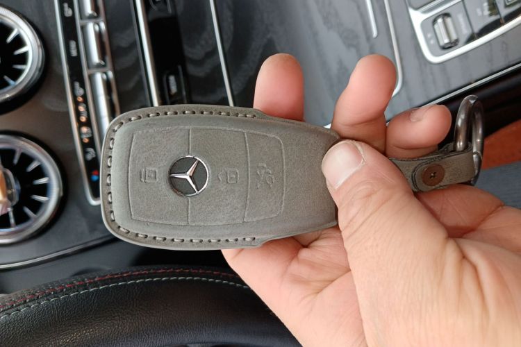 奔驰C级 2019款 C 260 L 运动版中控内饰7001