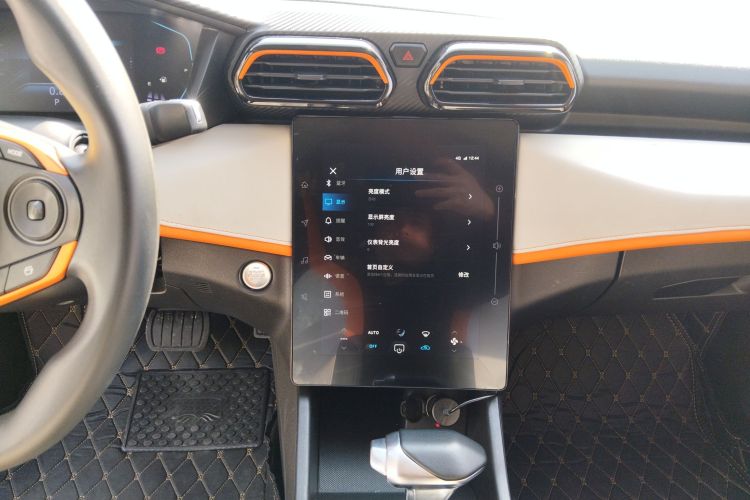 东风风神 奕炫 2023款 1.5L 自动荣耀版中控内饰16