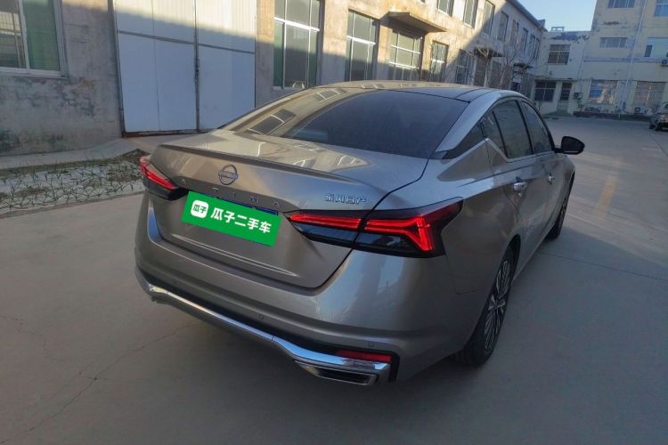 日产 天籁 2022款 2.0L XL-Upr 优享版车身外观6005