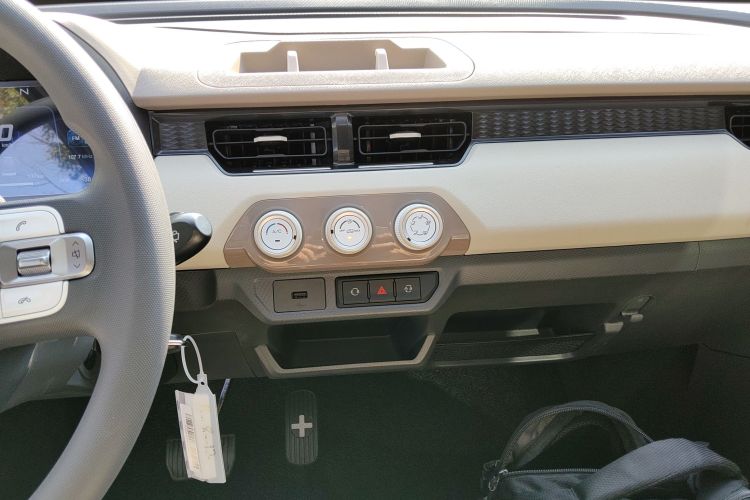 奇瑞 QQ冰淇淋 2025款 155km 圣代版中控内饰16