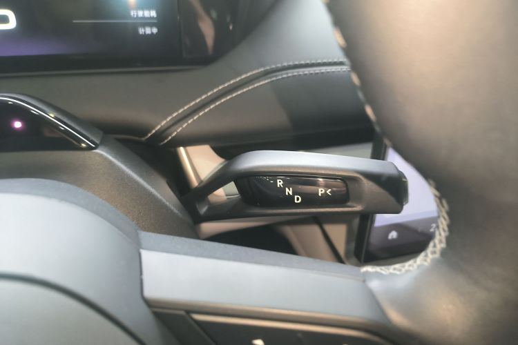 小米汽车 小米SU7 2024款 四驱Max创始版中控内饰18