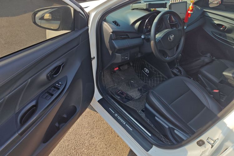 丰田 YARiS L 致炫 2021款 1.5L CVT领先版中控内饰20