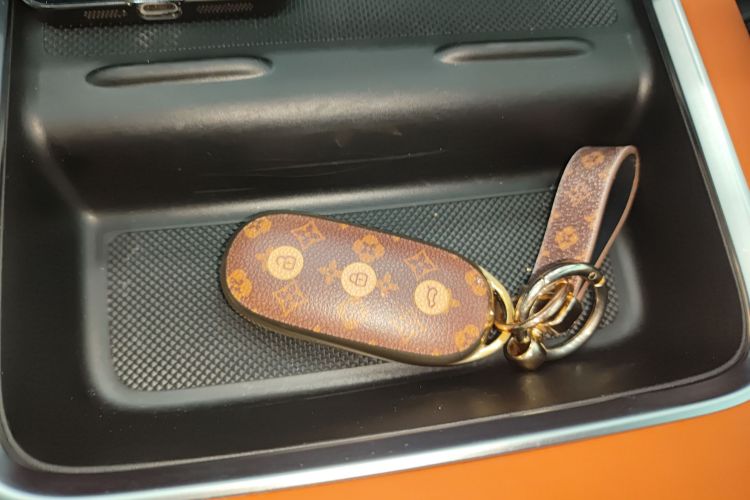 理想汽车 理想L9 2022款 Max中控内饰7001