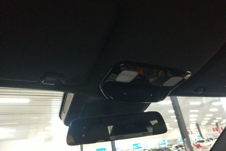 理想汽车 理想L9 2023款 Pro中控内饰22