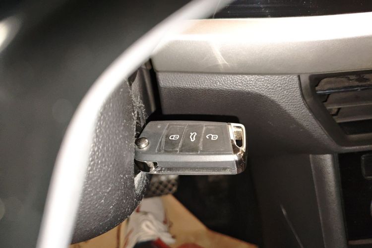 大众 朗逸 2022款 280TSI DSG舒适版中控内饰7001