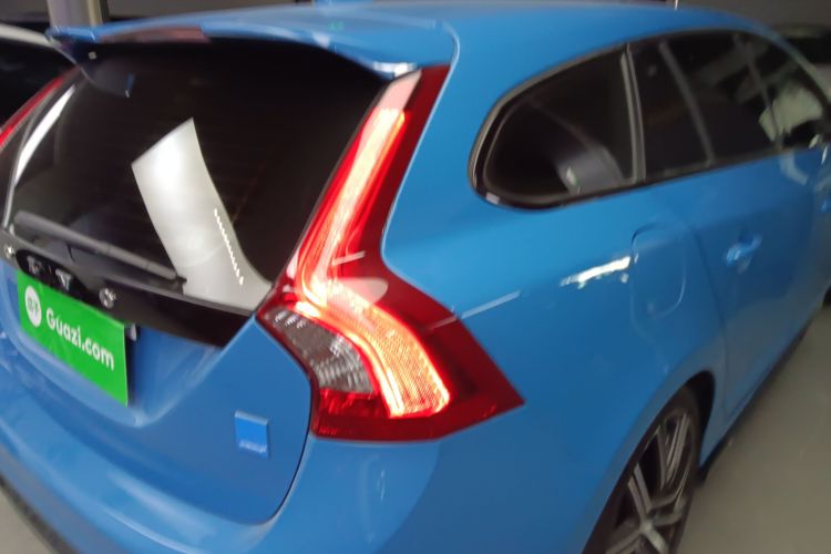 沃尔沃V60 2017款 2.0T Polestar车身外观6006