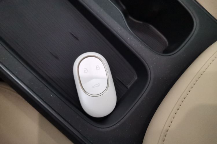 蔚来ET5 2024款 75kWh中控内饰11