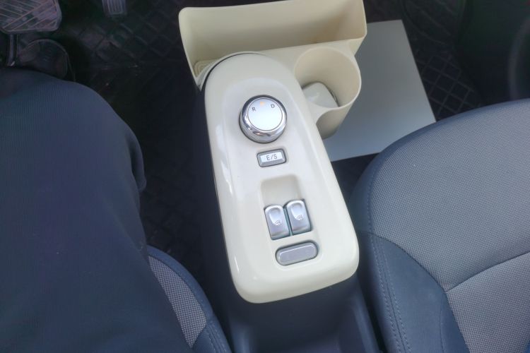 长安启源 长安Lumin 2022款 210km 香甜款局部细节18