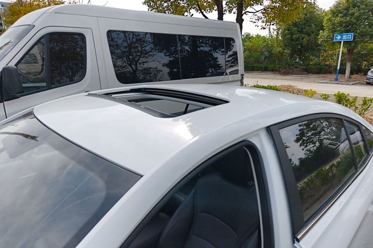 荣威i5 2023款 1.5L CVT尊荣版局部细节57