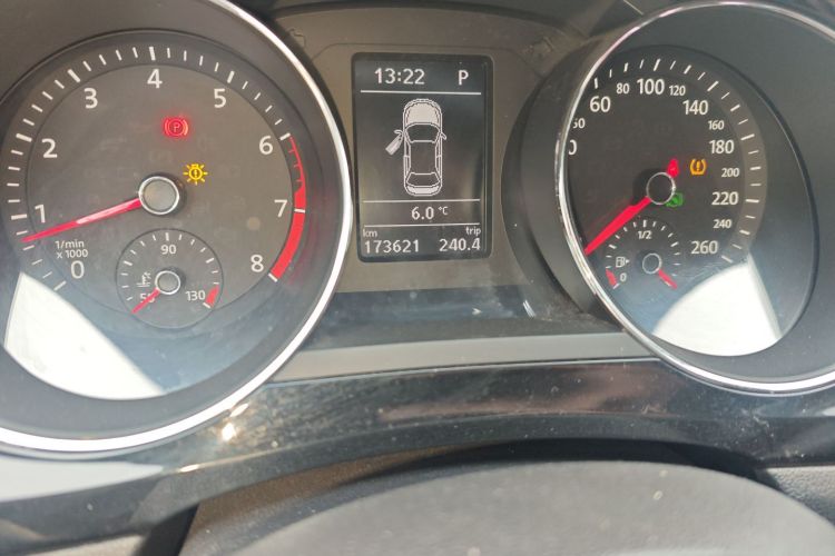 大众 速腾 2017款 180TSI 自动臻享版中控内饰15