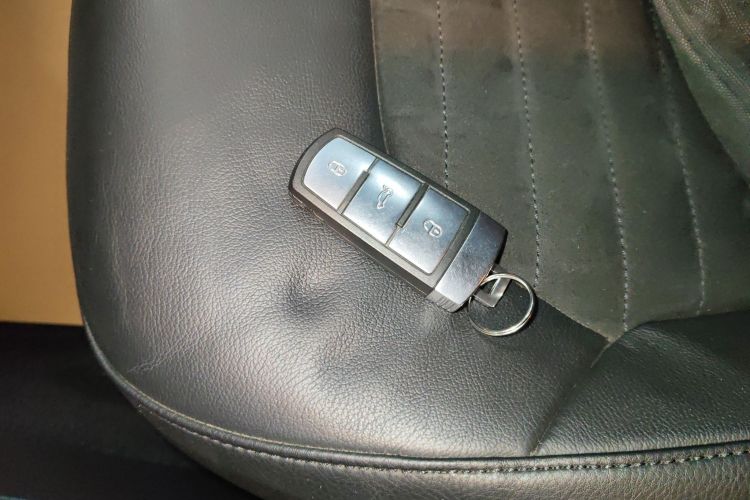 大众 迈腾 2016款 1.8TSI 智享豪华型中控内饰11