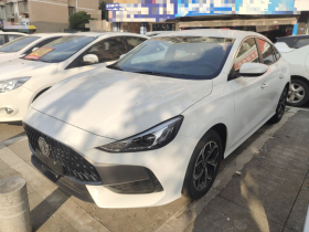 名爵 MG5 2023款 180DVVT 手动风尚版