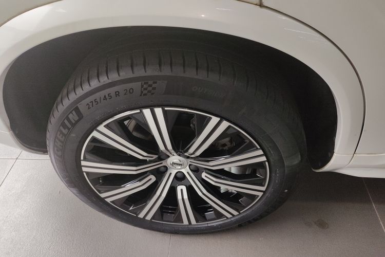 沃尔沃XC90 2023款 B5 智行豪华版 5座车身外观6003