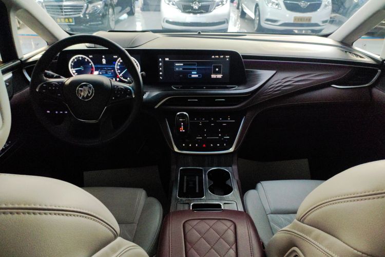 别克GL8 2022款 Avenir艾维亚 六座贤礼版中控内饰12