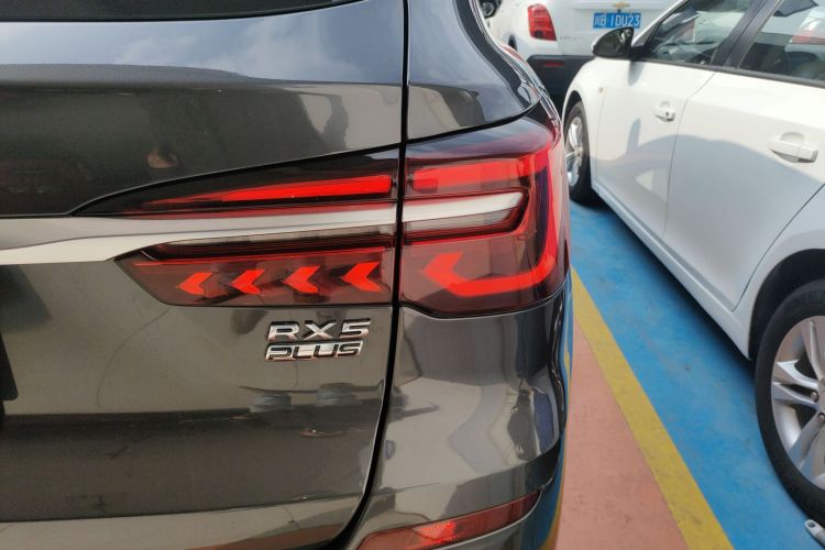 荣威RX5 2023款 PLUS 330TGI 自动领潮智惠版车身外观6006