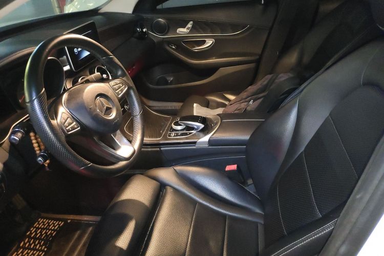 奔驰C级 2015款 C 180 L 运动型局部细节19