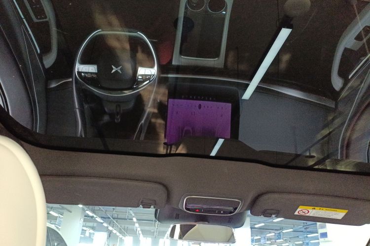 小鹏P7 2023款 P7i 702 Pro局部细节22