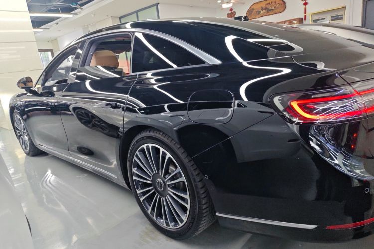 鸿蒙智行 享界S9 2024款 纯电 Ultra 四驱旗舰版车身外观4